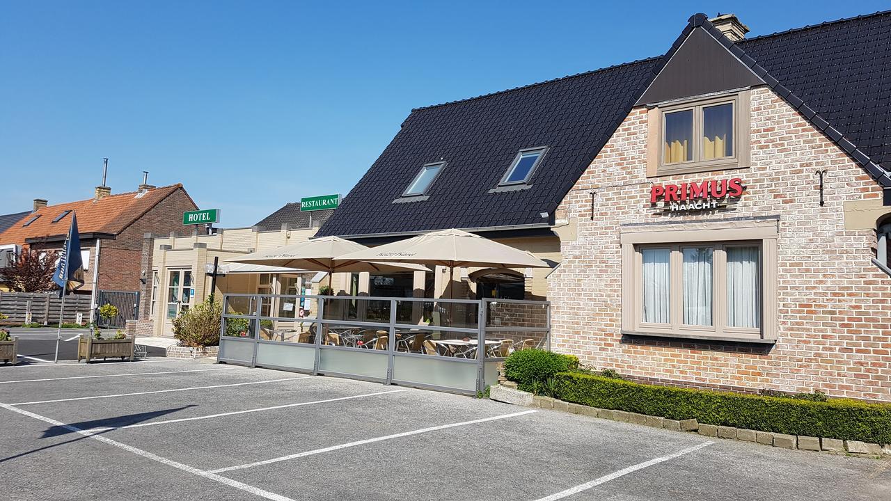 Hostellerie Daiseldaele Dadizele Exteriör bild