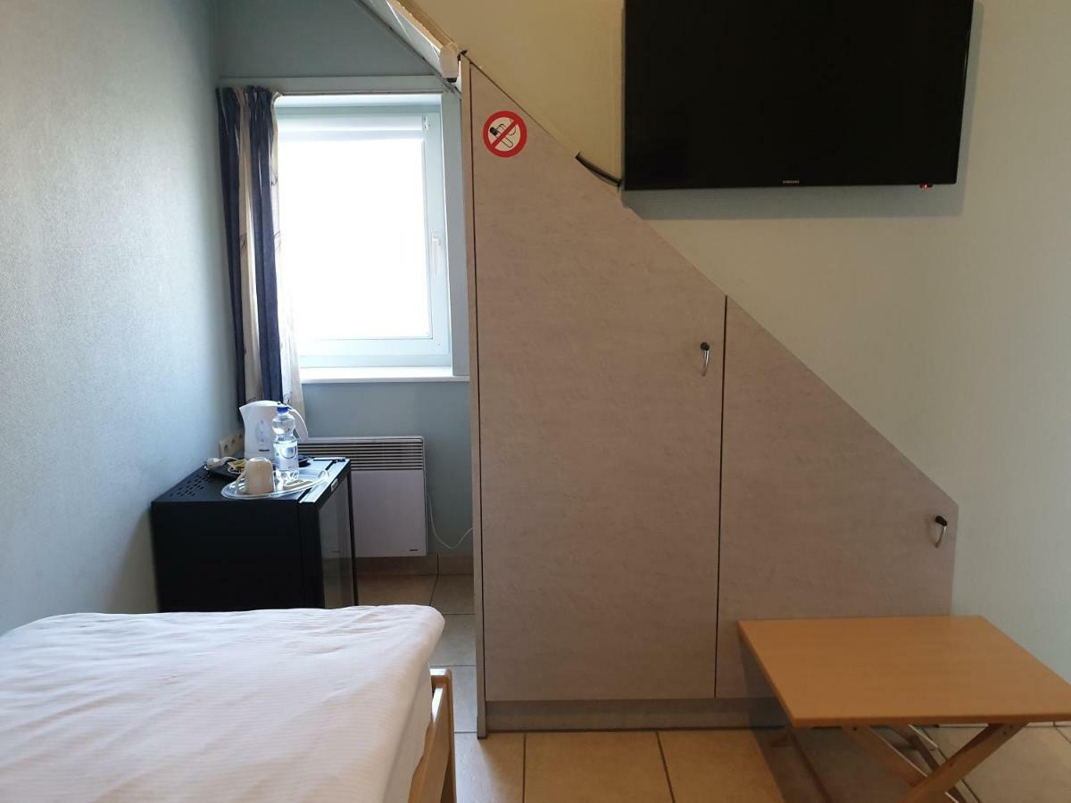 Hostellerie Daiseldaele Dadizele Exteriör bild